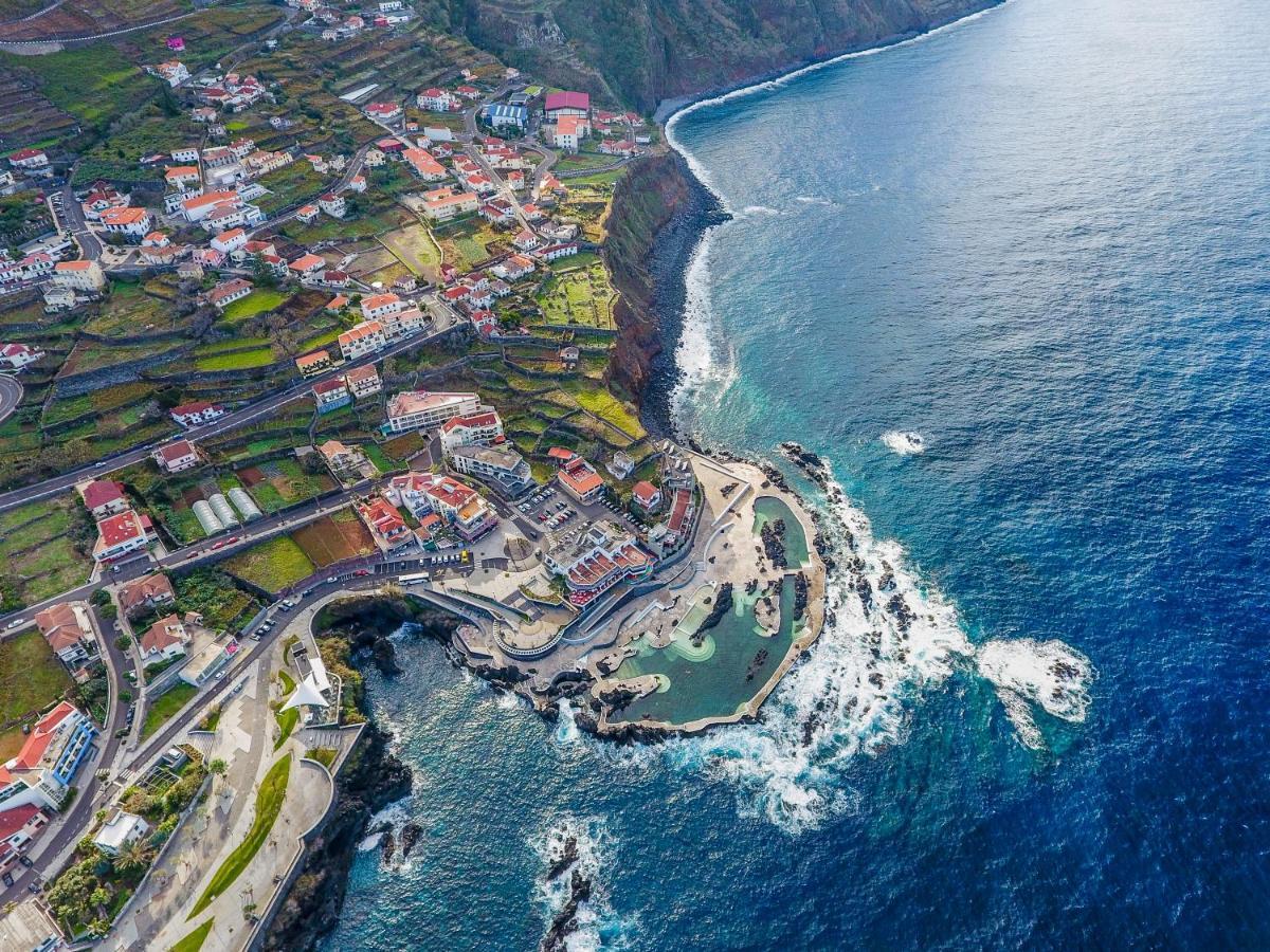 Ocean Breeze Villa Porto Moniz Exterior photo