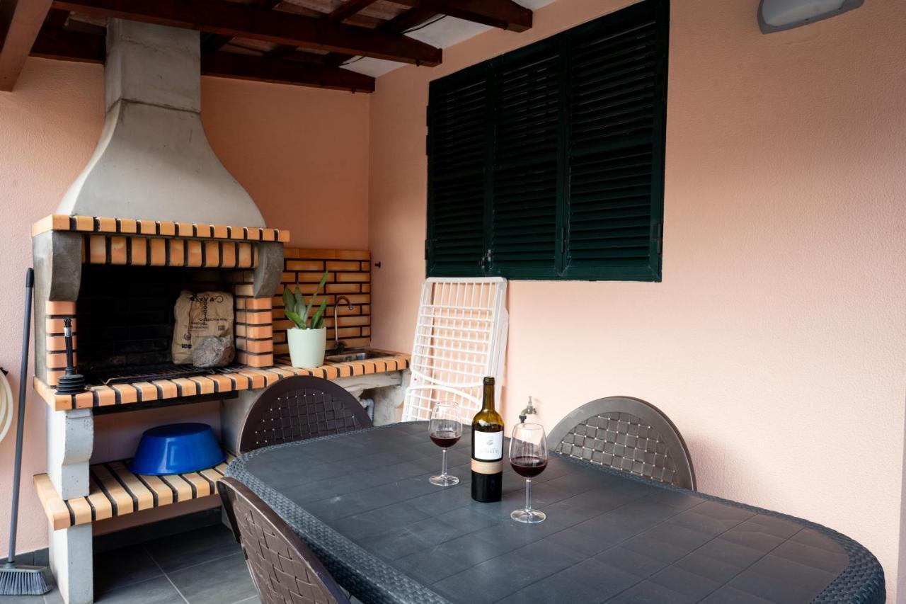Ocean Breeze Villa Porto Moniz Exterior photo