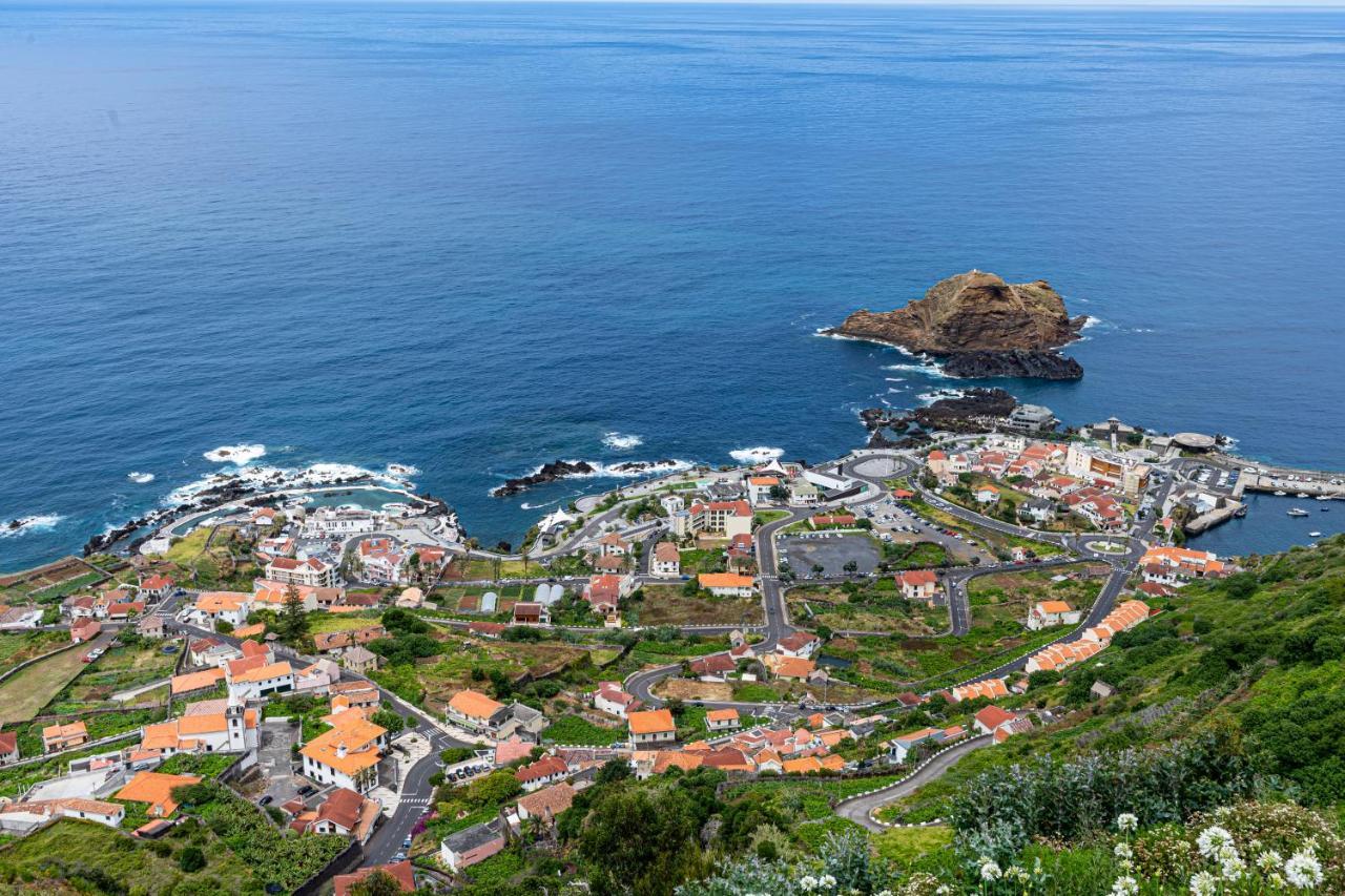 Ocean Breeze Villa Porto Moniz Exterior photo